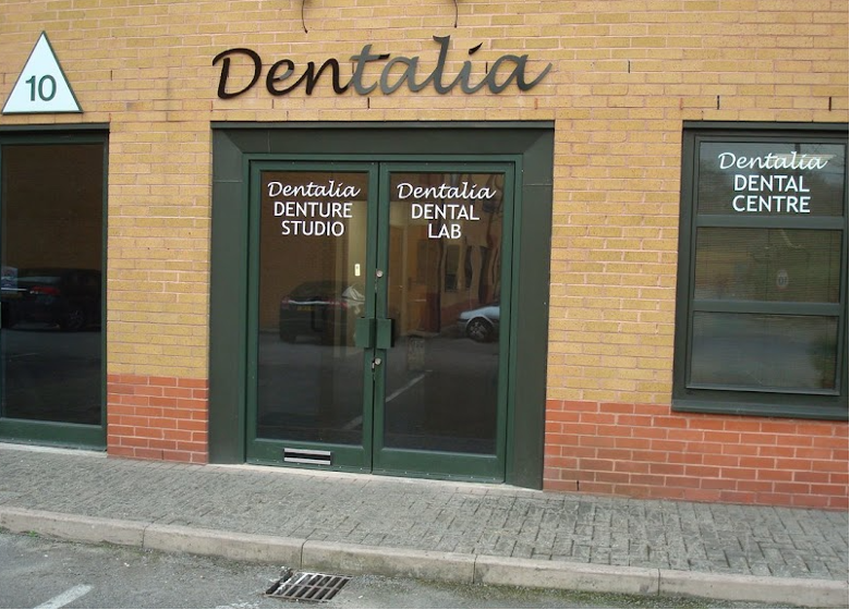 Looking for a Dentist in Basingstoke? Here are 5 reasons to choose our practice