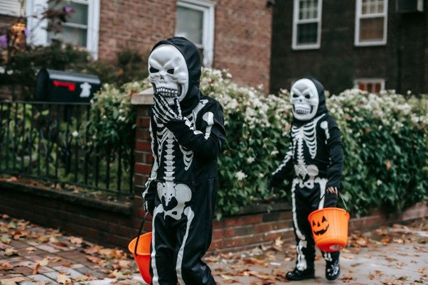 5 Ways to Protect Your Children’s Oral Health This Halloween