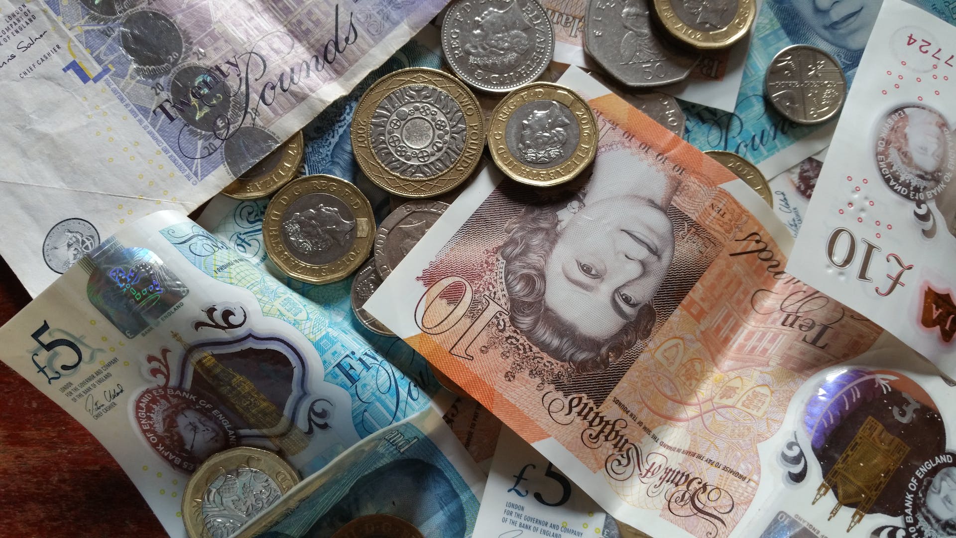 Spread the cost of your new smile with our new dental treatment finance